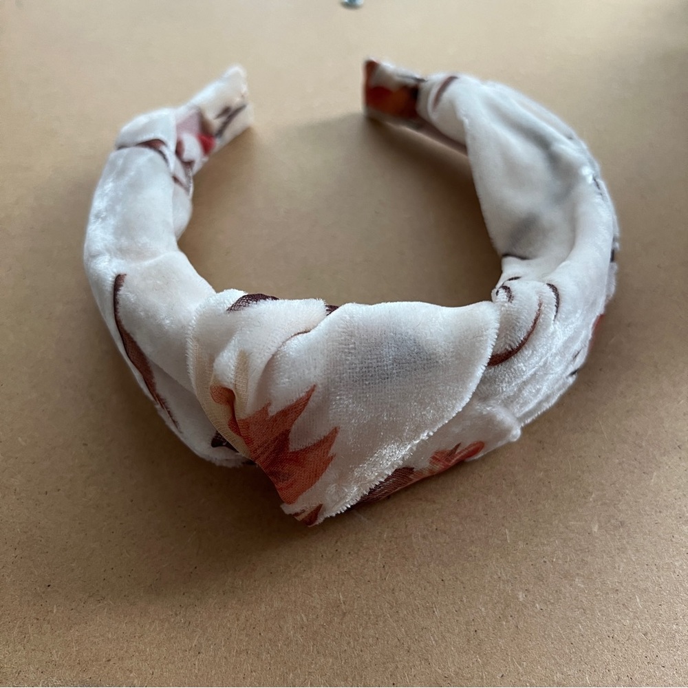 anthropologie cream floral knotted velvet headband